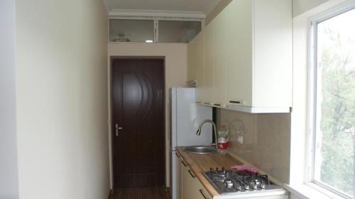 Guest white house with Terrace in Tskaltubo
