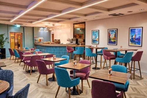 Restaurant, Thistle London Piccadilly in West End Soho