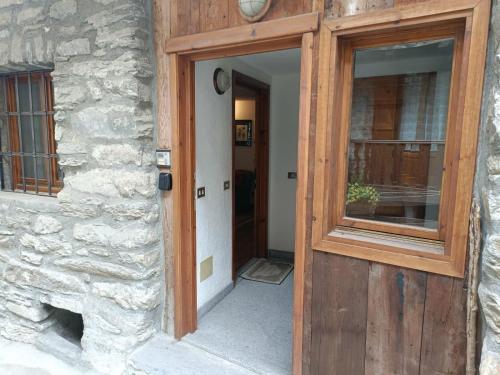 The saxe relax in the mountain in 拉薩克斯
