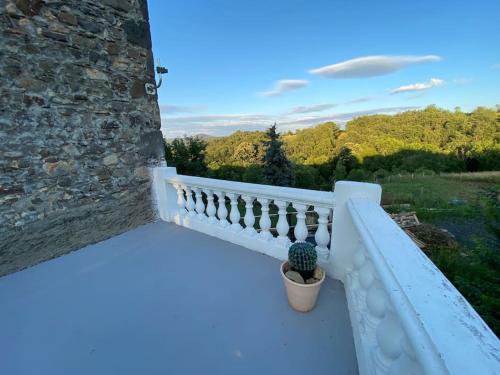 Maison montagne posez vous sur les Volcans d'Auvergne à 7 minutes de A75 gîte à louer Saint-Gervazy