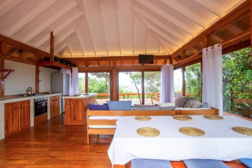 Aloha 15 Cottage in I. Chavane