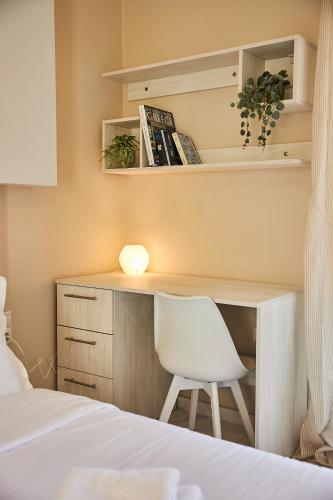 Gem of Rotonda, City View Penthouse by BiNoBi!