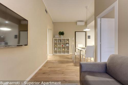 Superior Apartment image 9