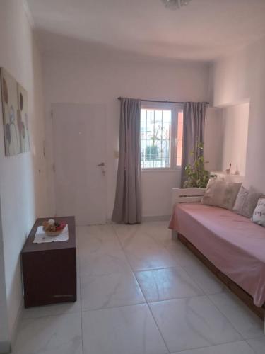 Two-Bedroom House image 2
