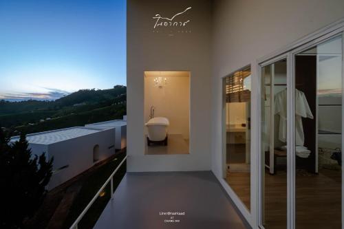 浴室, 邦爾卡酒店 (bon r kaad) in 清邁湄林