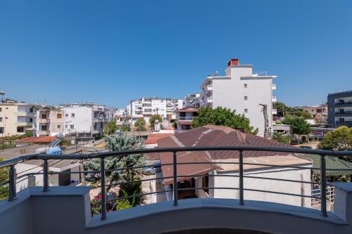 Three-Bedroom Villa image 6