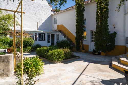 Casa d' Alem in Mesáo Frio