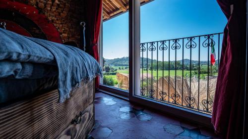 Suites con Vista Panoramica e Home Restaurant - Pet Friendly nel Monferrato - Maretto