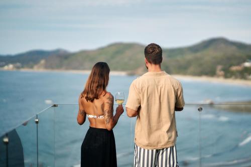 585710381 Ysuri Sayulita - Beachfront Hotel