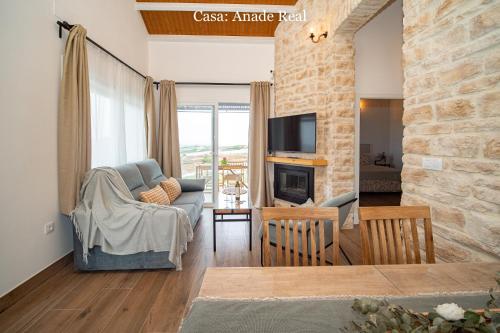 Casa Rural Mirador del Guadalquivir-Refugio con Piscina y Chimenea in Mesas de Asta