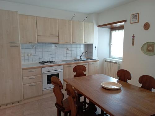 Konyha, La Casa di Hilde in Riolunato