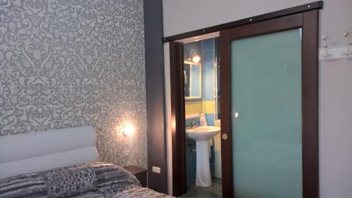 Pompei Boutique Inn (Portamarina Entrance) - image 6