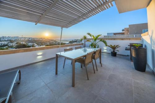 Penthouse in Mellieha with Private Pool & Large Terraces, Mellieħa (Foto 7)
