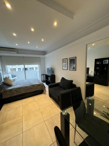 One-Bedroom Apartment image 10