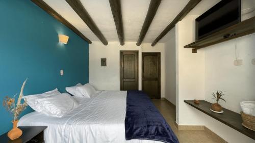 Triple Room image 1