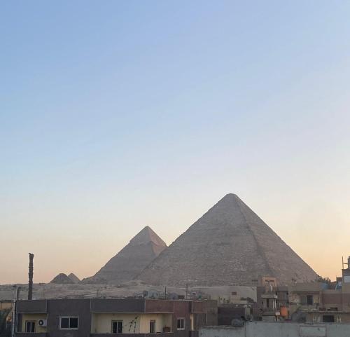 Z pyramids view - image 7