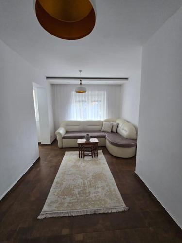 Rila Apartment in กินยีลาเน