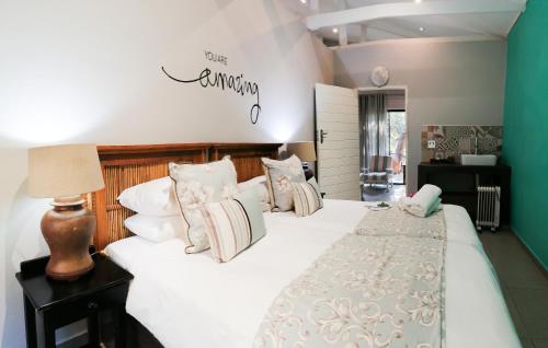 Emdoneni Lodge with Zululand Cat Conservation Project Emdoneni Lodge with Zululand Cat Conservation Project