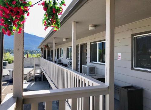 Canterbury Inn in Invermere (BC)