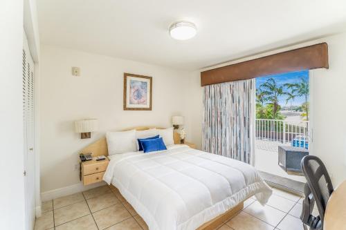South River Suites in Medley, USA