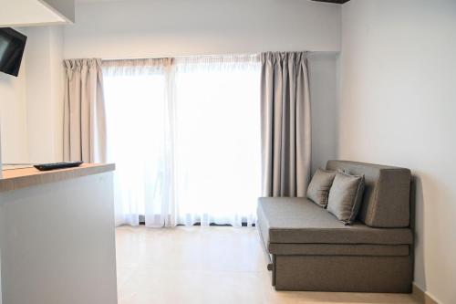 1 double bed, 1 sofa bed