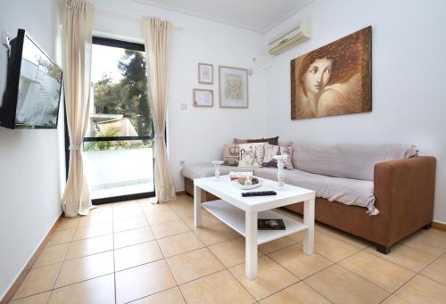 Lovely Cosy Apartment In Papagos