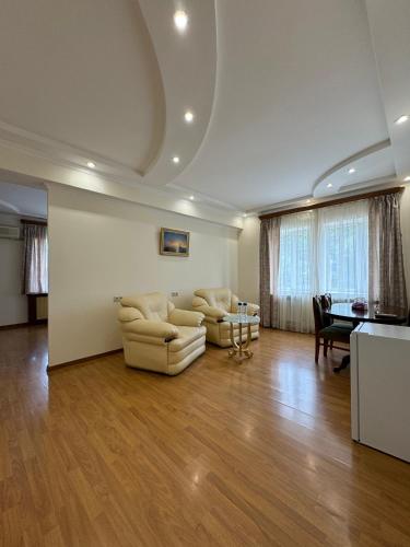 Hotel Oasis in Kapan