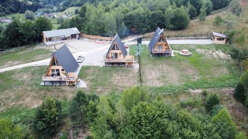 Фасада на хотела, Păltinel (Paltinel) in Holbav