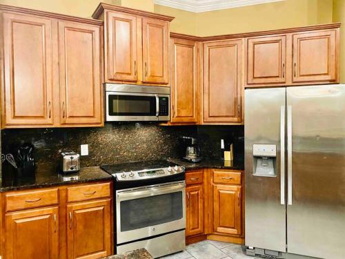 Newly renovated modern, spacious & quiet location in Other