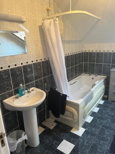 Pier view house Pier view house