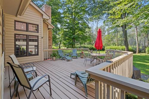 North Oaks Estate in Blaine, USA