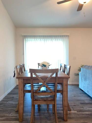 New Construction with Lanai! Great for 2 Families!