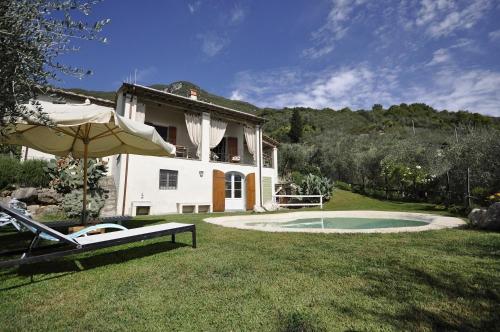  Traumhaften Rustico mit privatem Pool in 55041 Lido di Camaiore