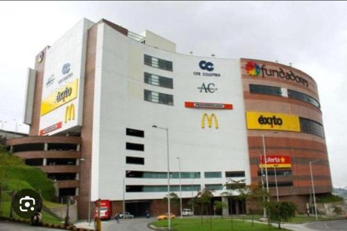 Edificio Urban Frente universidad Autonoma in La Estacion