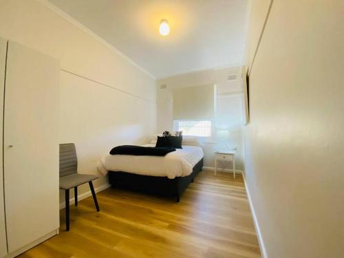 Budget Barossa in Elizabeth