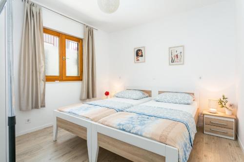 Apartment Podstrana 17586b - image 9