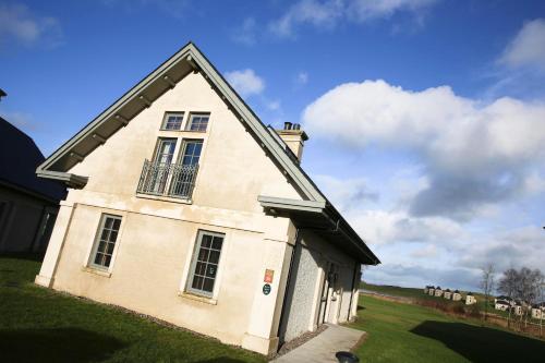 Lodge at Lough Erne - image 2