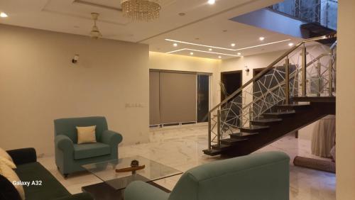 One Kanal luxury Furnished House - main image
