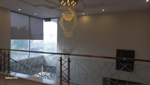 One Kanal luxury Furnished House - image 3