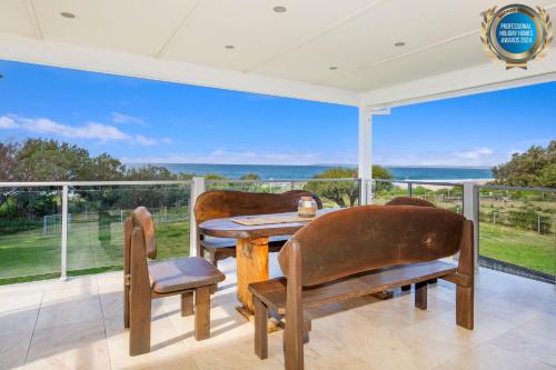Watermans Pet Friendly 1 Min Walk to Beach