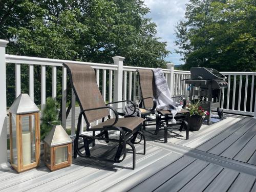 BearAll Both Units of Duplex on Killington Road BearAll Both Units of Duplex on Killington Road