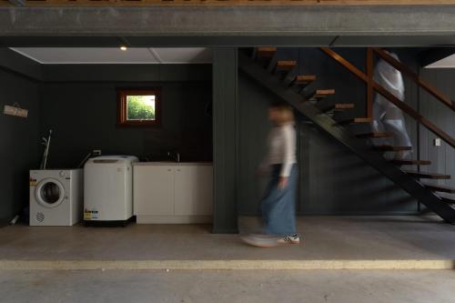 Two-Bedroom Deluxe Apartment image 2