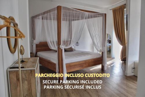 Exterior view of Domino Hotel