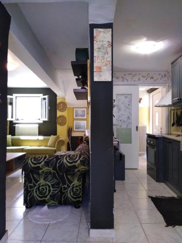 Enjoy Hospitallity at Fully Equipped apartment with Free parking- Near the Ancient Olympia in ปีร์กอส