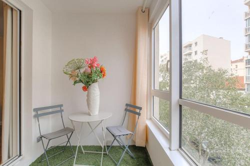 Appartement raffiné, veranda et parking, Lyon 3, Лион (фото 6)
