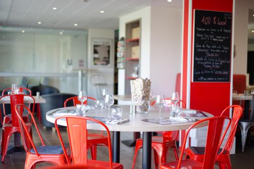 Restaurant, Brit Hotel Toulouse Colomiers – L’Esplanade in Colomiers
