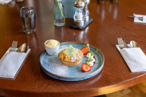 Killarney Heights Hotel - image 9