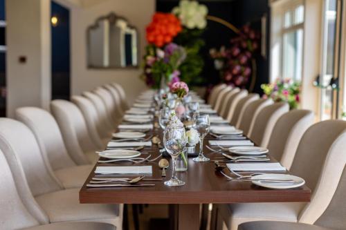 Killarney Heights Hotel - image 10