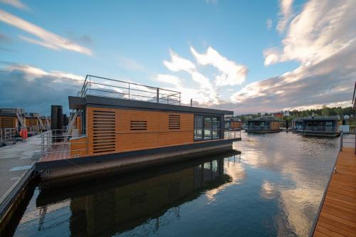 Hausboot Bahama Mama in Klitten, Deutschland