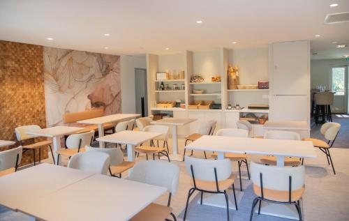 Food and beverages, Inter-Hotel Montpellier Parc Euromedecine in Marie-Therese